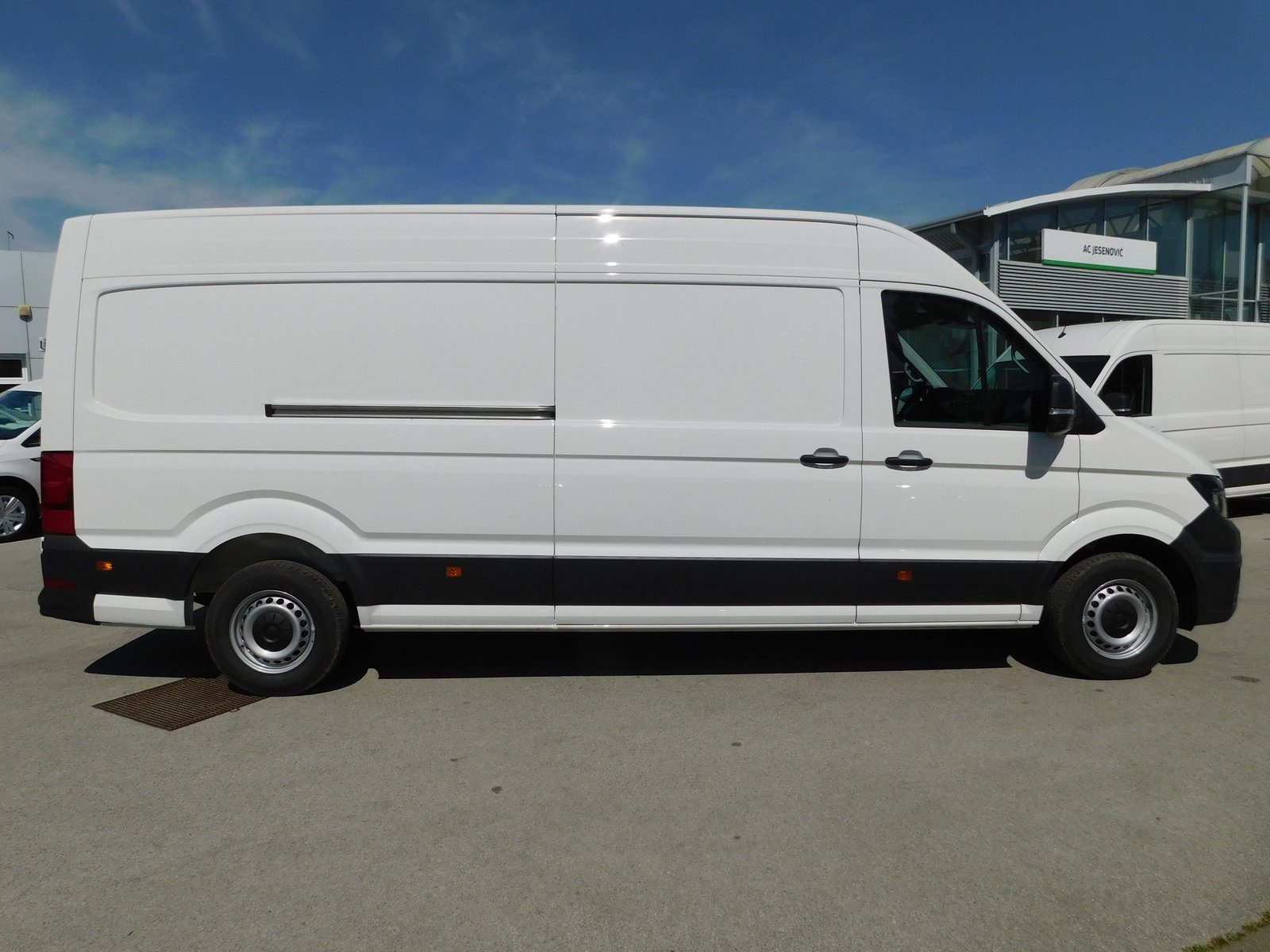 2024 Volkswagen Crafter — fotografija 4