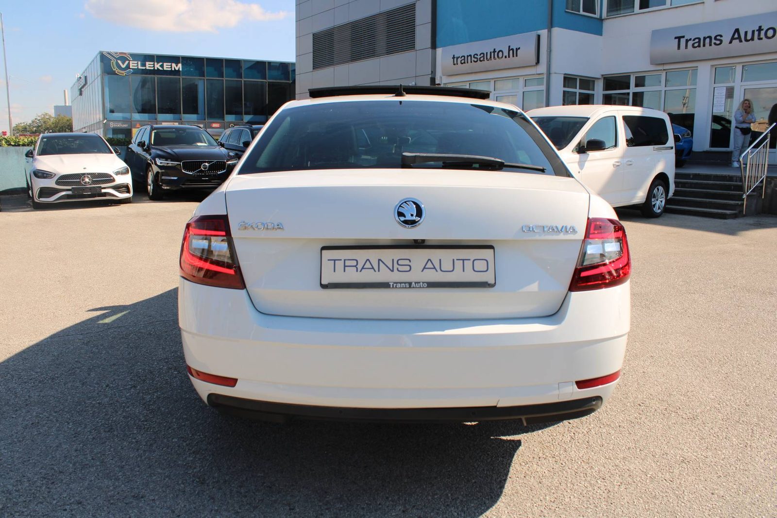 2017 Škoda Octavia — fotografija 6