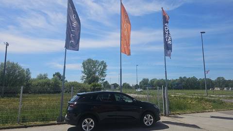 2018 Opel Grandland — sličica 27