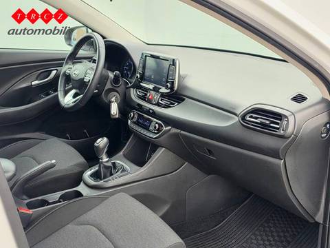 2022 Hyundai i30 — sličica 6