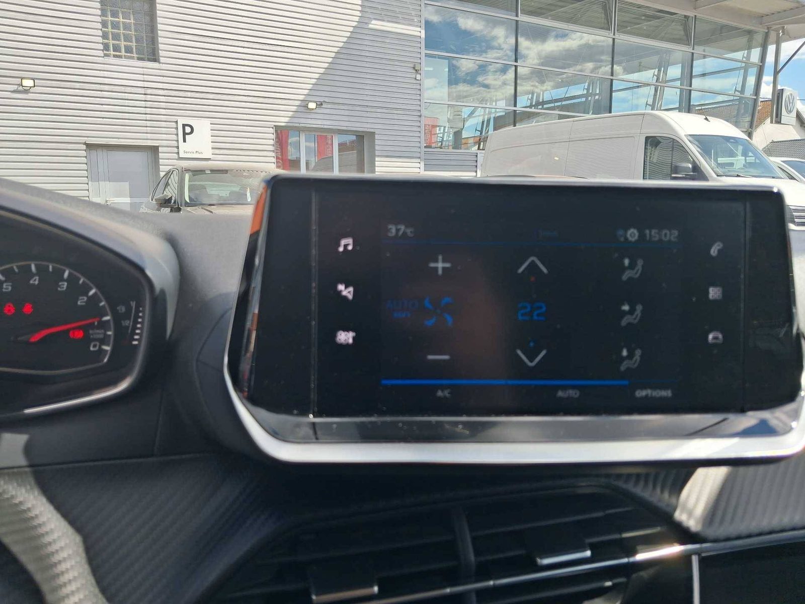 2023 Peugeot 208 — fotografija 20