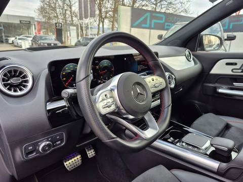 2022 Mercedes-Benz GLA — sličica 11