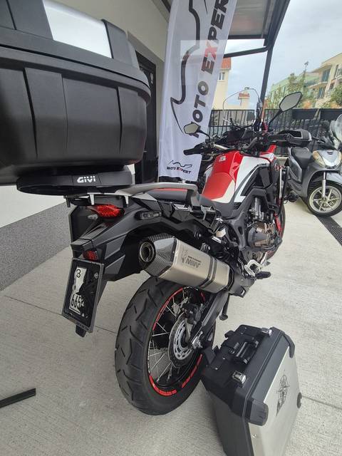 2017 Honda Africa Twin — sličica 2