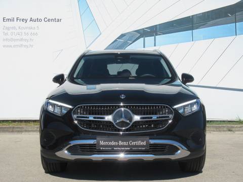 2025 Mercedes-Benz GLC Avantgarde