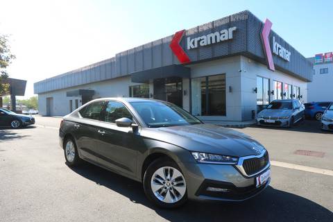 2022 Škoda Octavia — sličica 12