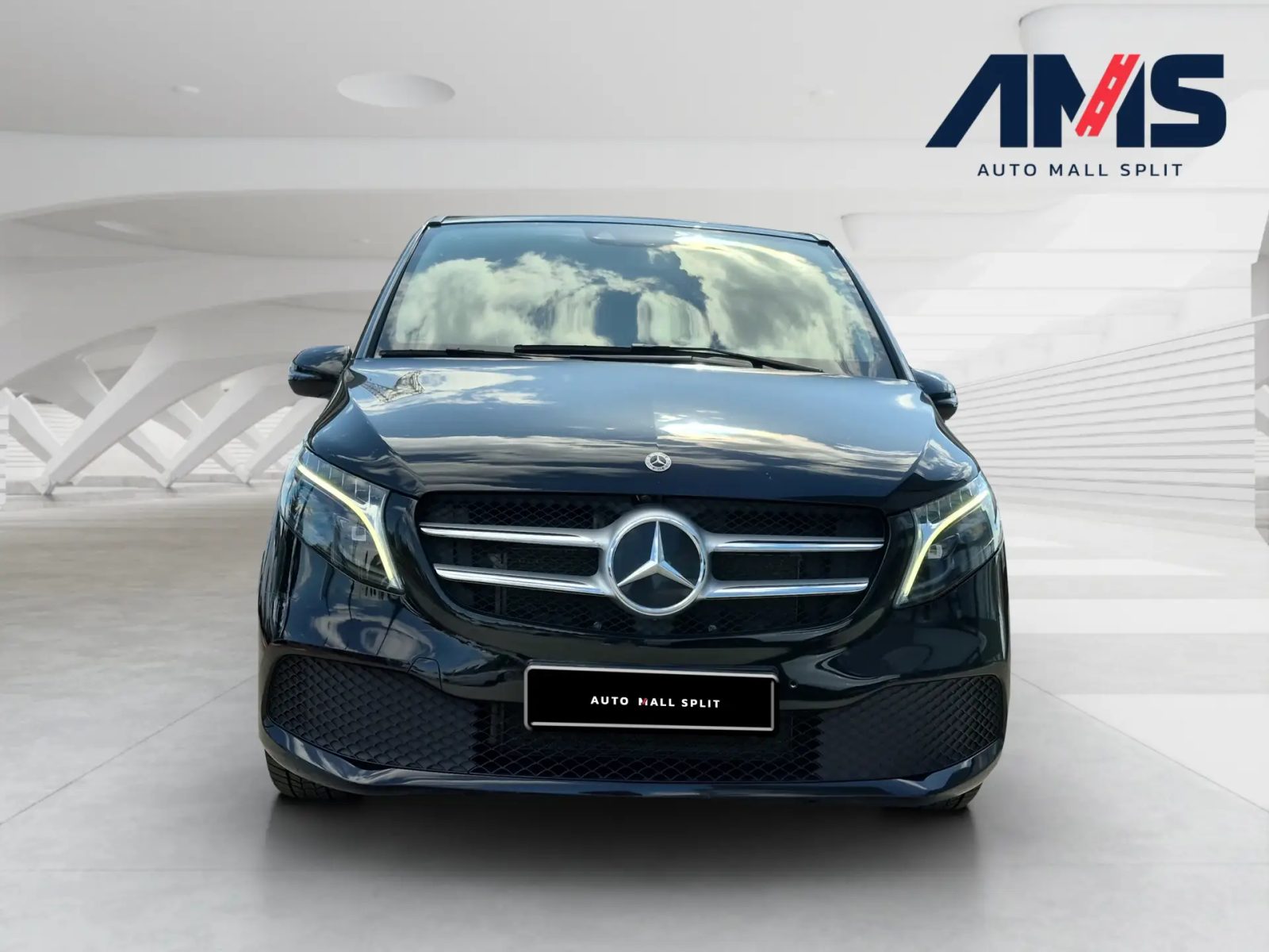 2023 Mercedes-Benz V-klasa — fotografija 8