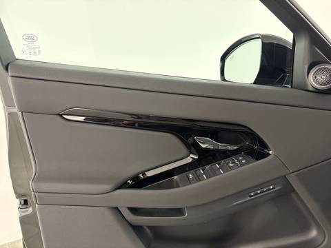 2025 Land Rover Range Rover Evoque — sličica 14