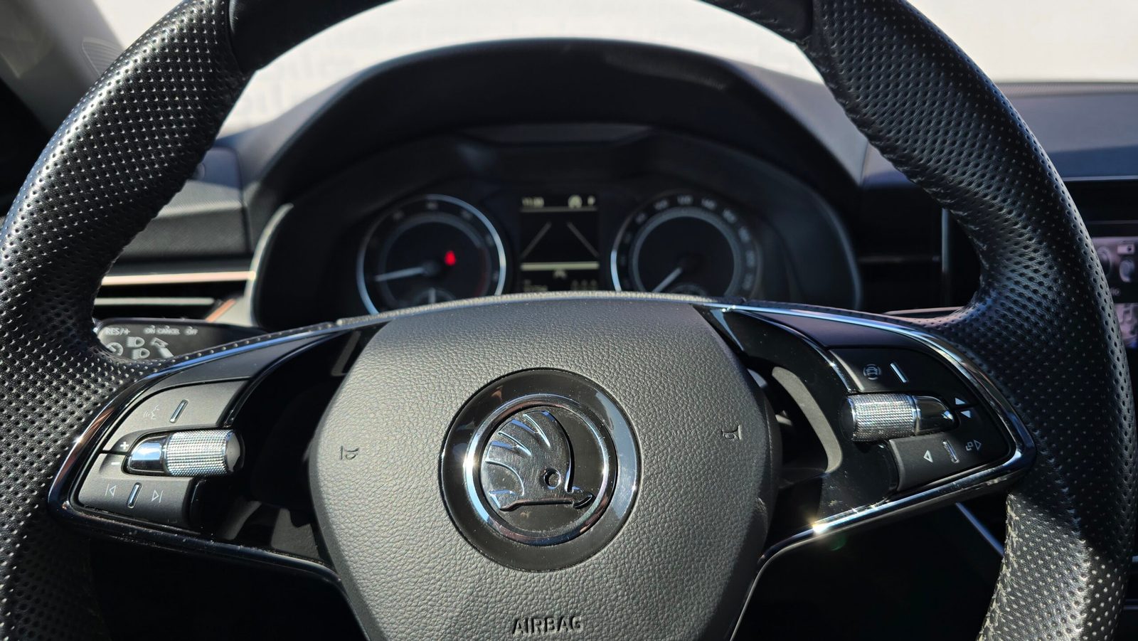 2022 Škoda Kamiq — fotografija 11