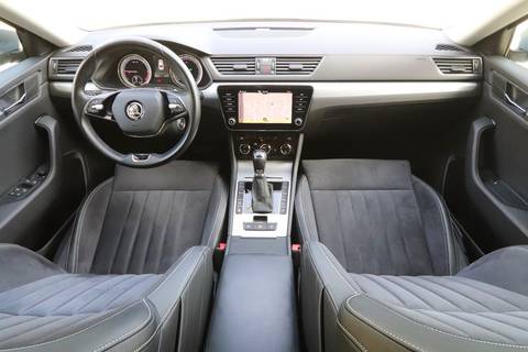 2021 Škoda Superb — sličica 5