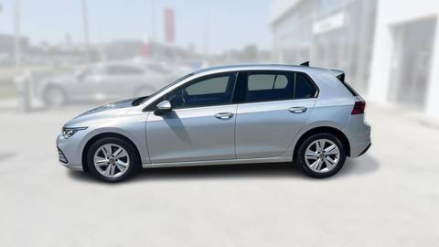 2023 Volkswagen Golf — sličica 4