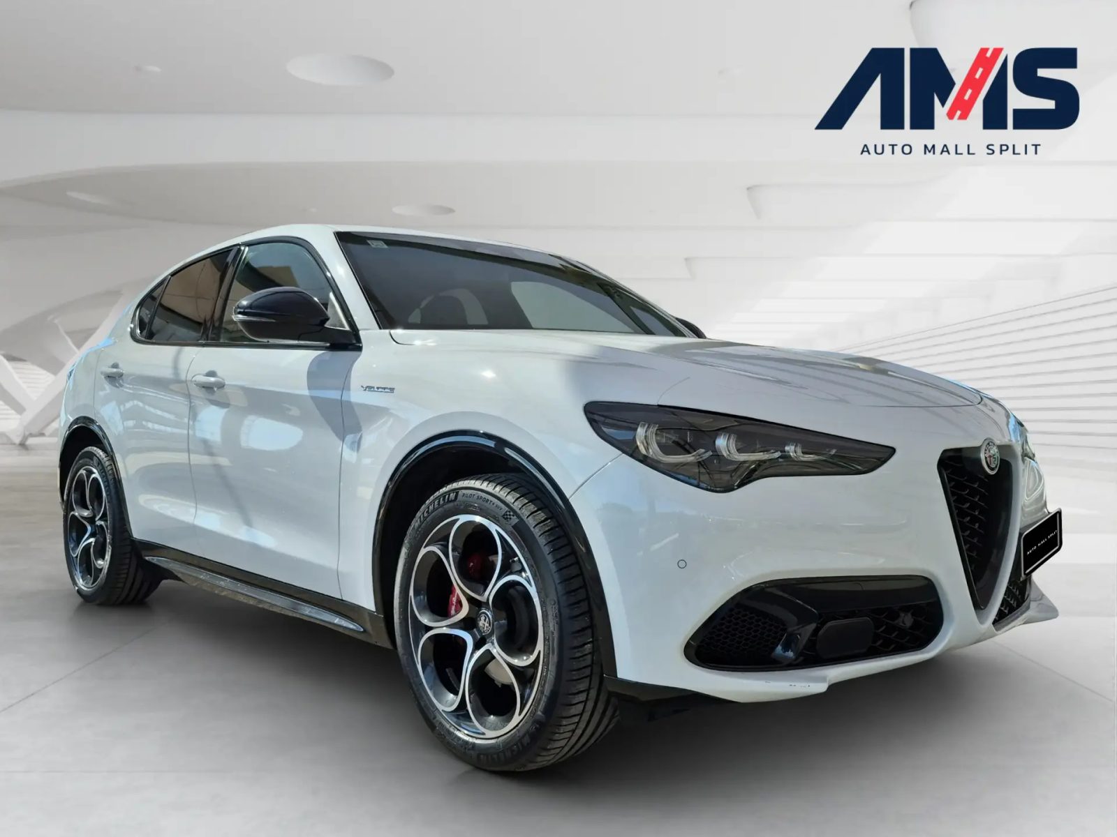 2025 Alfa Romeo Stelvio — fotografija 7
