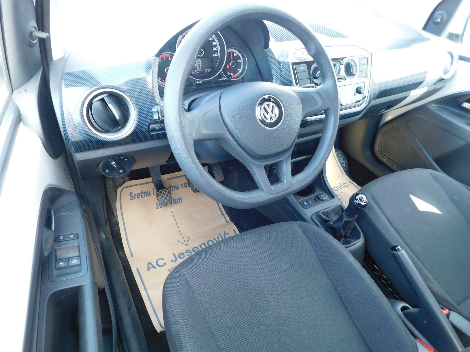 2018 Volkswagen up! — fotografija 8