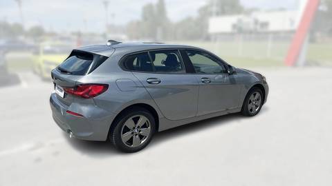 2023 BMW Serija 1 — sličica 7