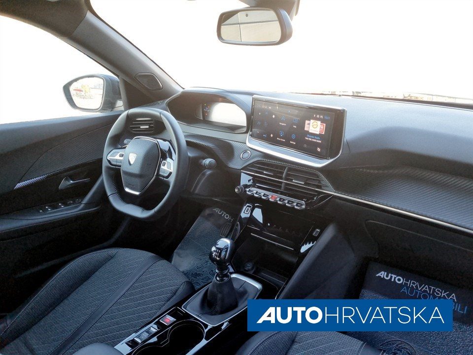 2025 Peugeot 2008 — fotografija 6