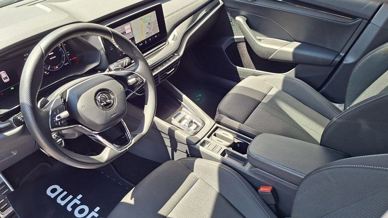 2023 Škoda Octavia — fotografija 5