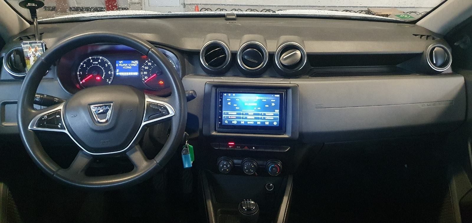 2020 Dacia Duster — fotografija 9