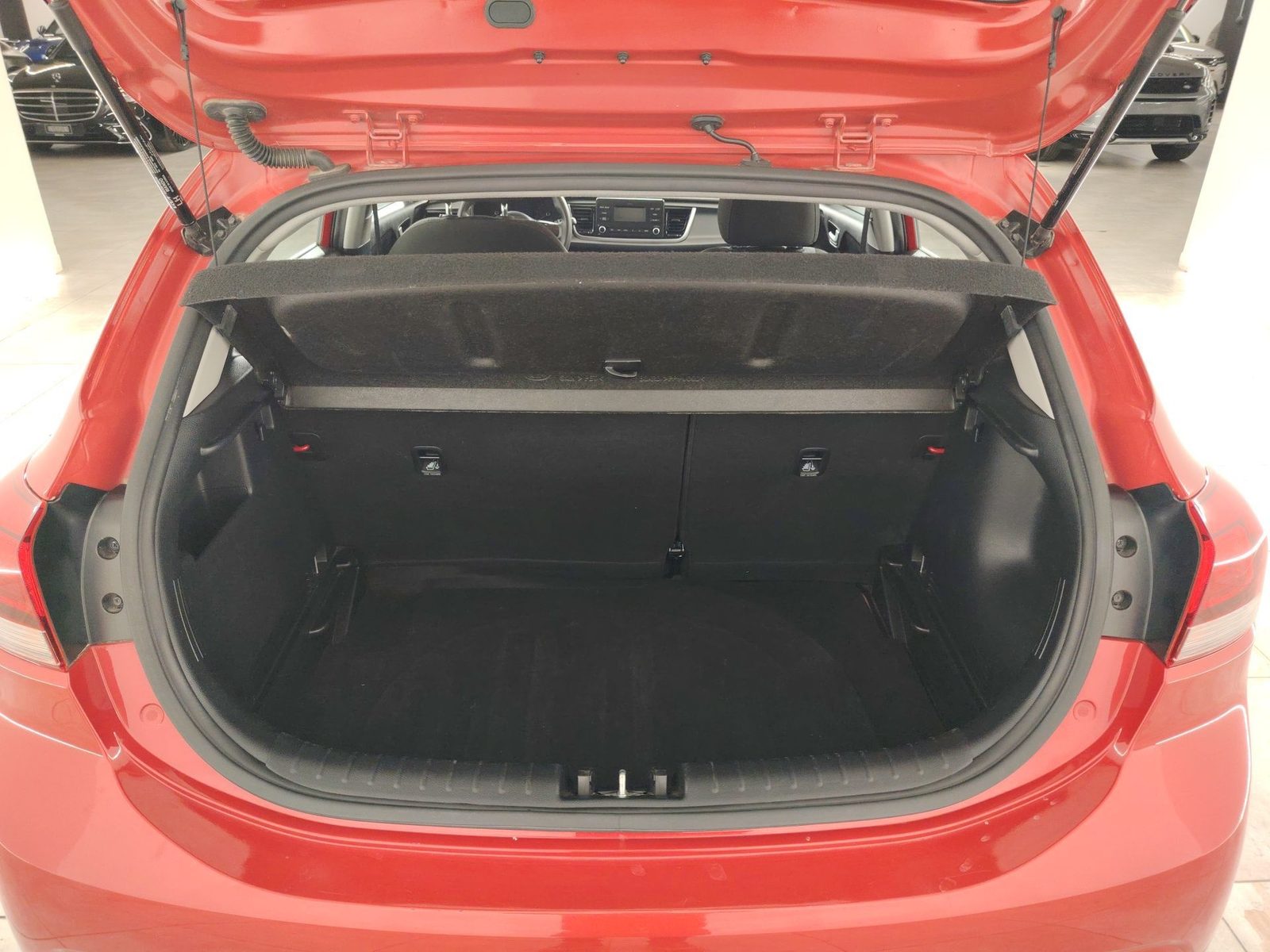 2022 Kia Rio — fotografija 12
