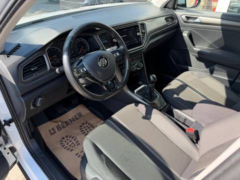 2018 Volkswagen T-Roc — sličica 10