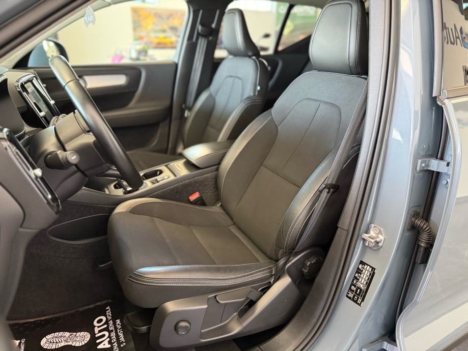 2020 Volvo XC40 — fotografija 9