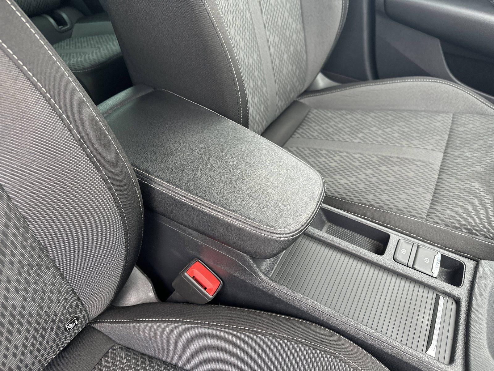 2024 Škoda Octavia — fotografija 27