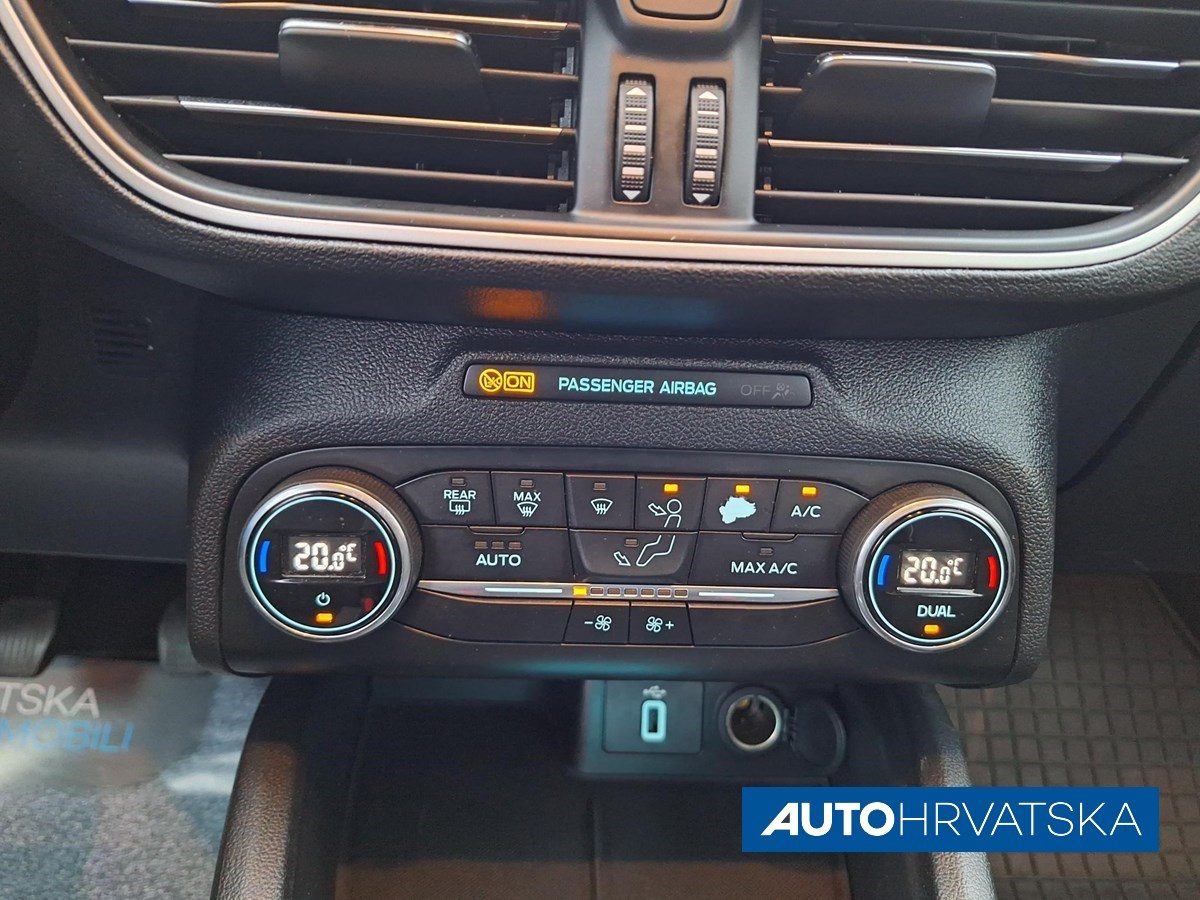 2020 Ford Focus — fotografija 19