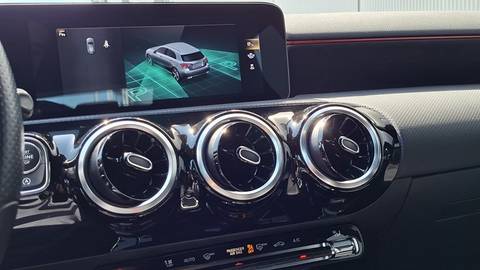 2021 Mercedes-Benz A-klasa — sličica 11