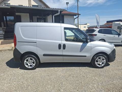 2016 Opel Combo — sličica 4