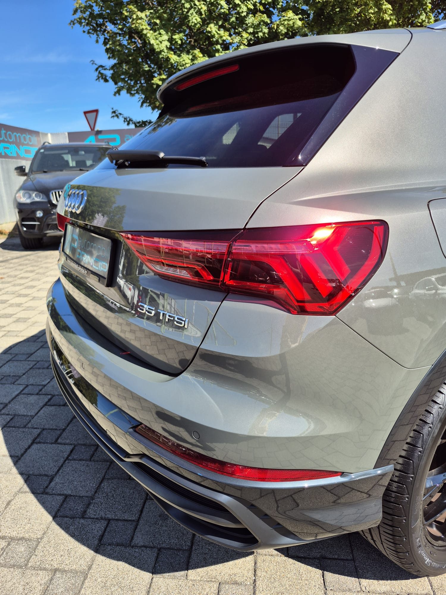 2022 Audi Q3 S line — fotografija 7