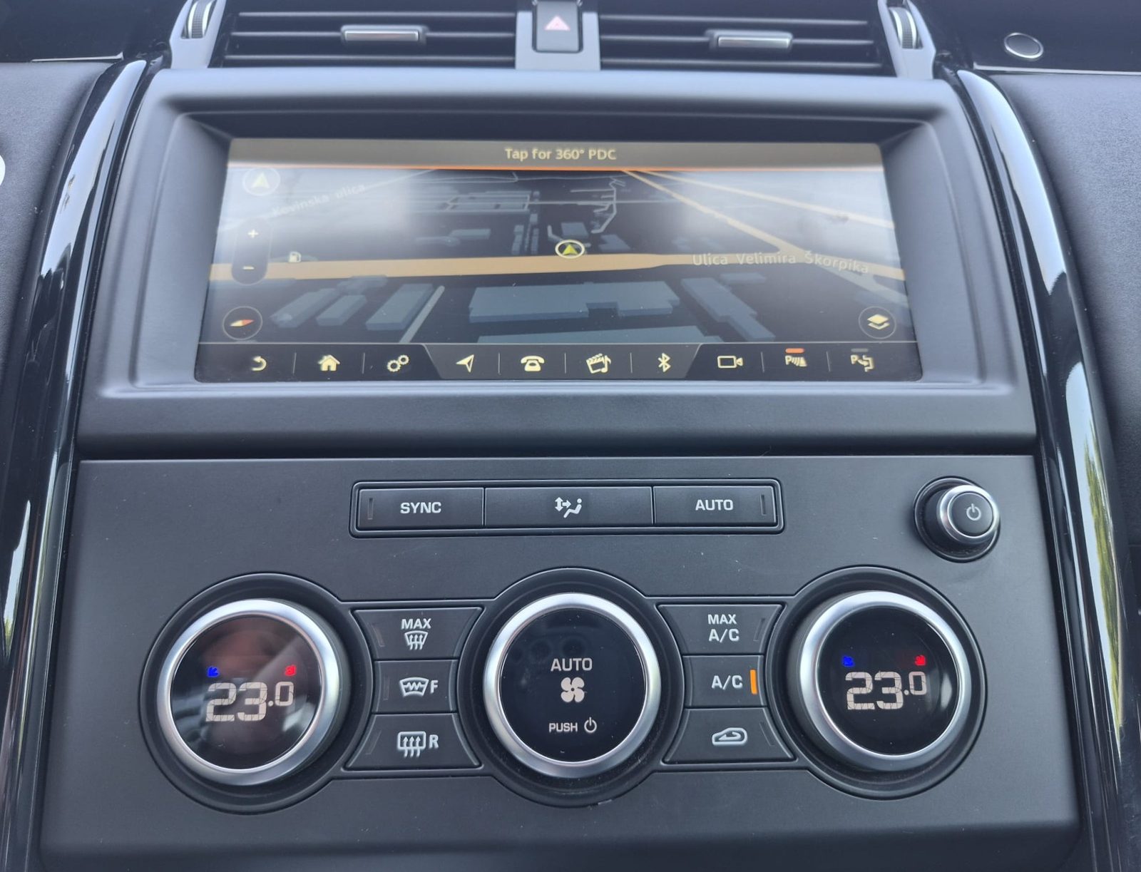 2019 Land Rover Discovery — fotografija 20