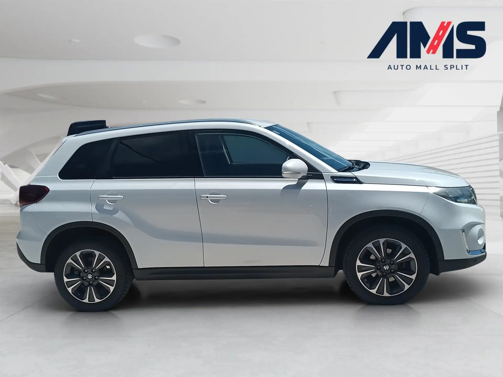 2023 Suzuki Vitara — fotografija 6