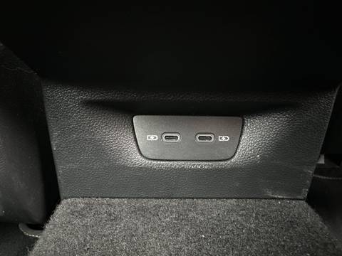 2023 Volkswagen Golf — sličica 22