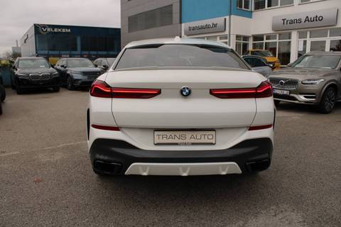 2023 BMW X6 — sličica 6