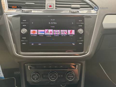 2017 Volkswagen Tiguan — sličica 16