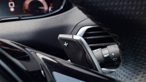 2021 Peugeot 5008 — sličica 21