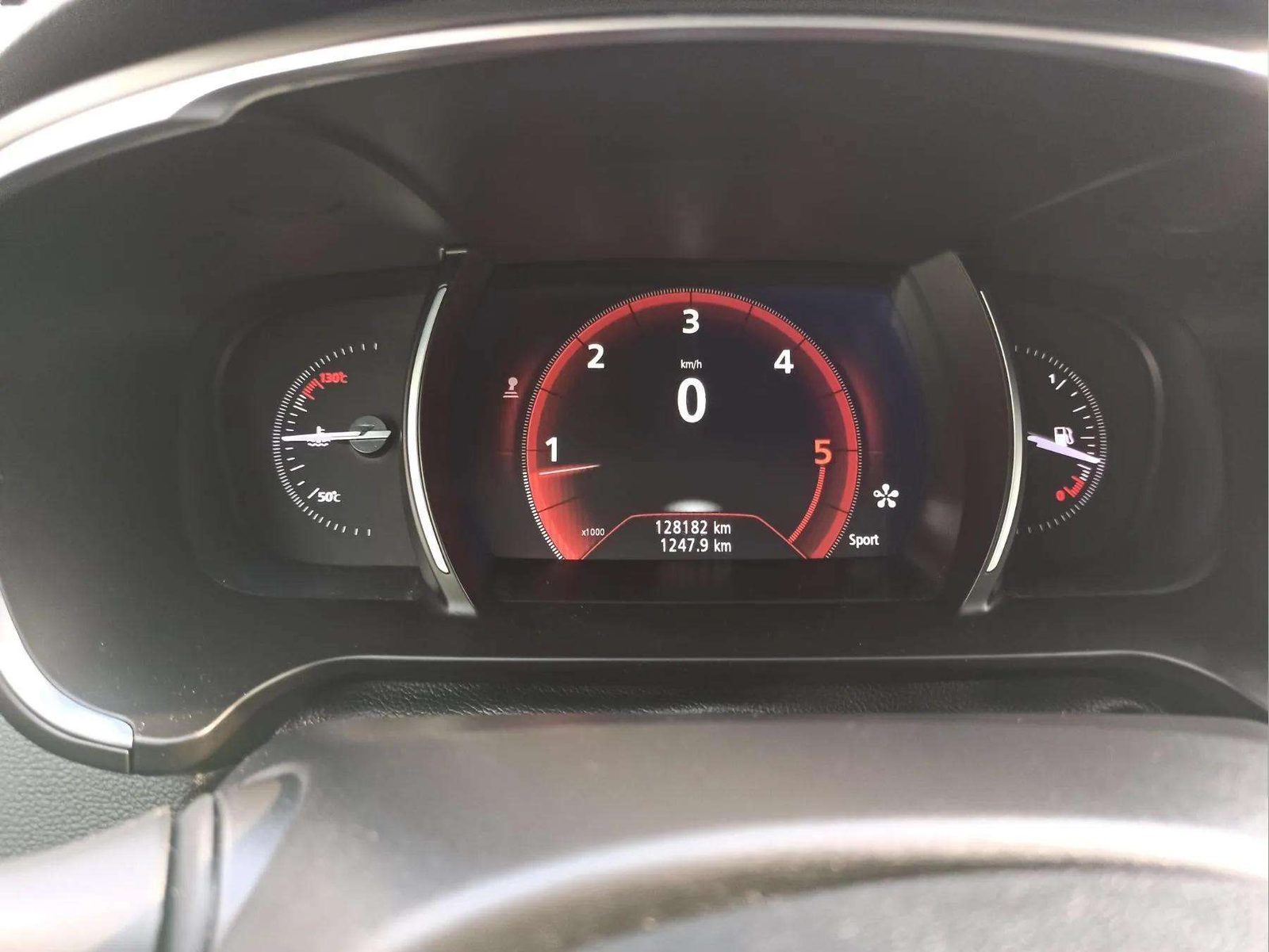 2017 Renault Talisman — fotografija 23