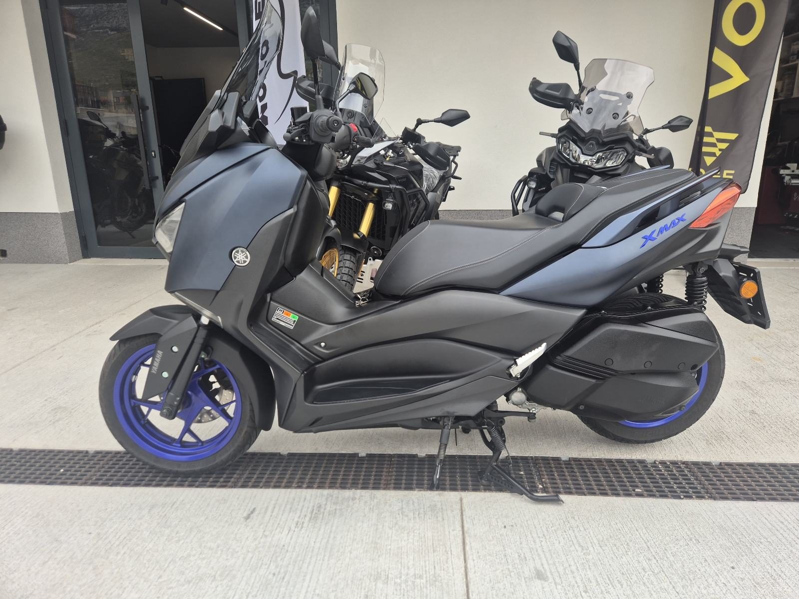2022 Yamaha X-MAX 300 — fotografija 10