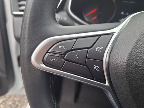 2020 Renault Clio — sličica 14