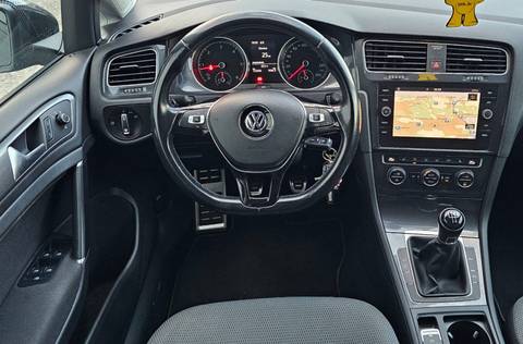 2019 Volkswagen Golf — sličica 12