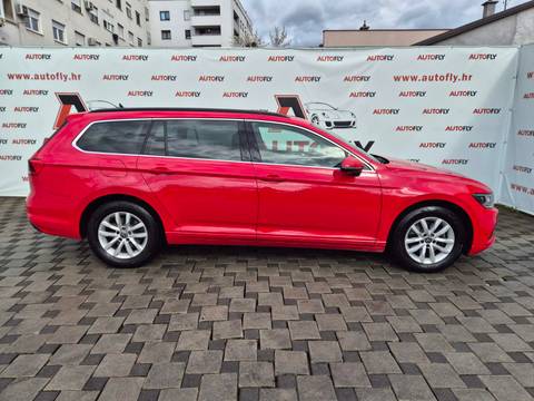 2023 Volkswagen Passat Variant — sličica 5