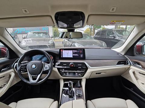 2023 BMW Serija 5 — sličica 16