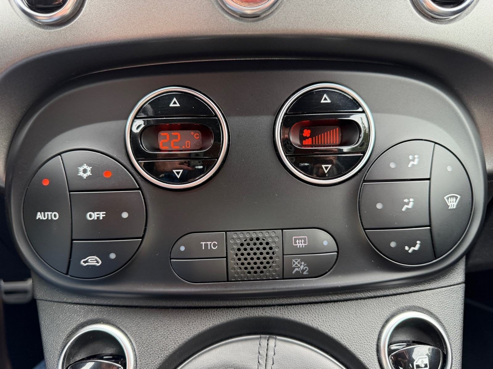2018 Abarth 595 — fotografija 17