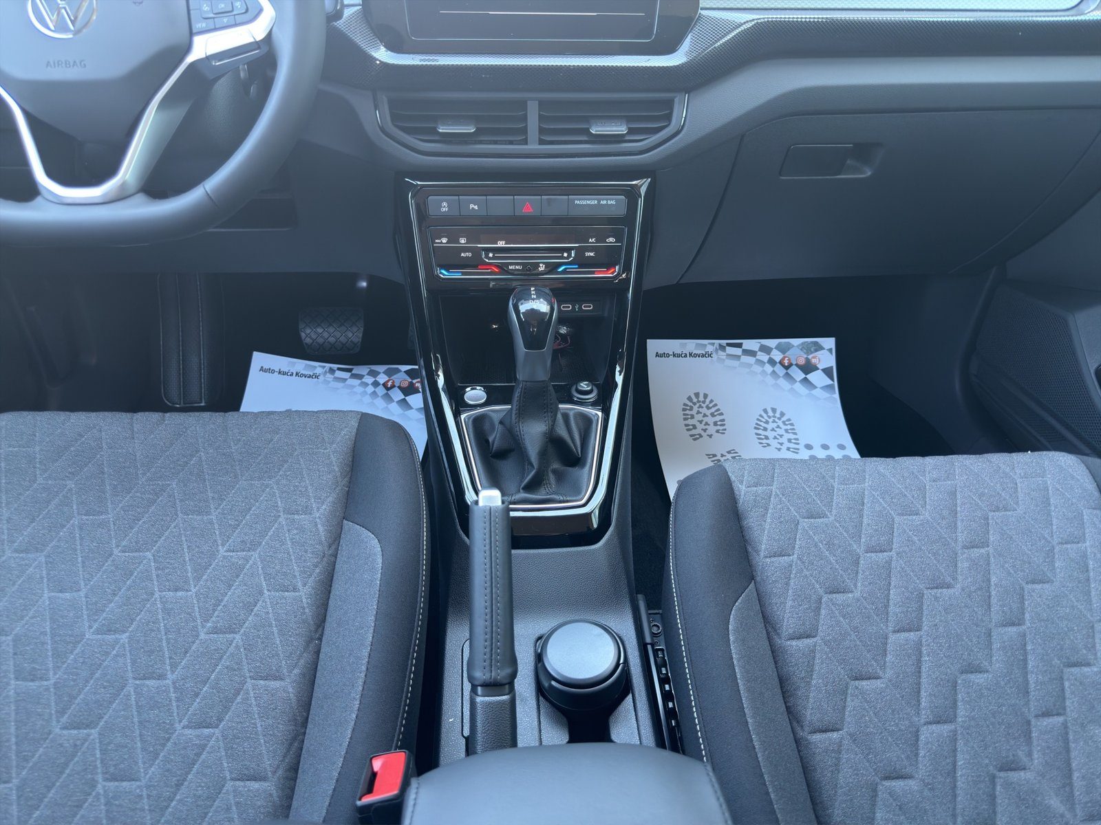 2026 Volkswagen T-Cross — fotografija 13