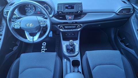 2021 Hyundai i30 — sličica 4