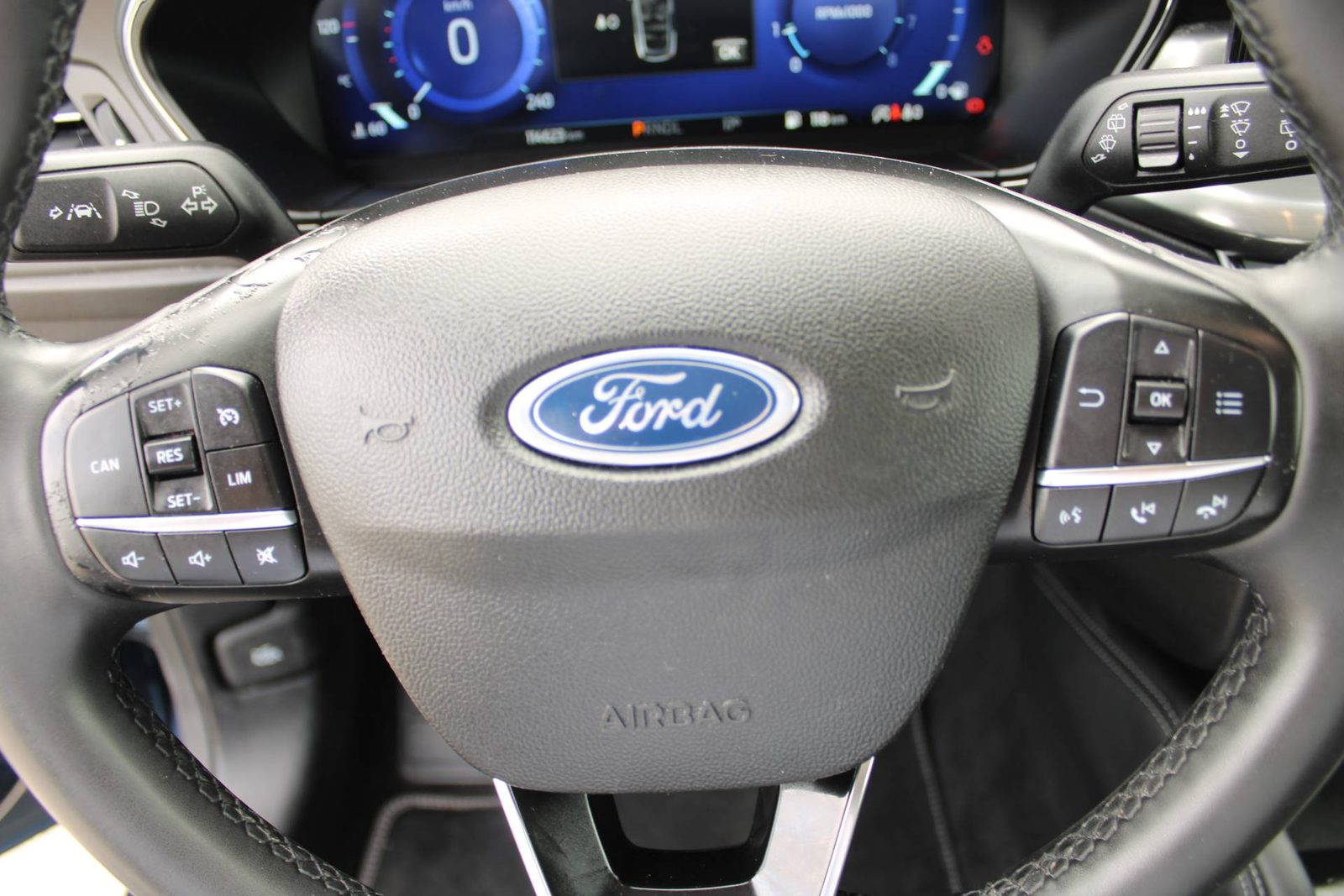 2023 Ford Focus karavan — fotografija 17