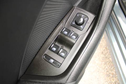 2021 Škoda Octavia Combi — sličica 15