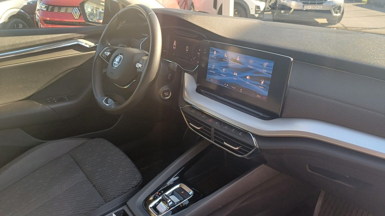 2020 Škoda Octavia — fotografija 18