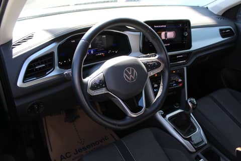 2024 Volkswagen T-Roc — sličica 8