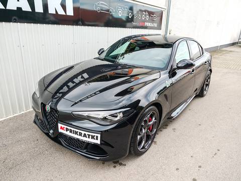 2026 Alfa Romeo Giulia QV — sličica 13