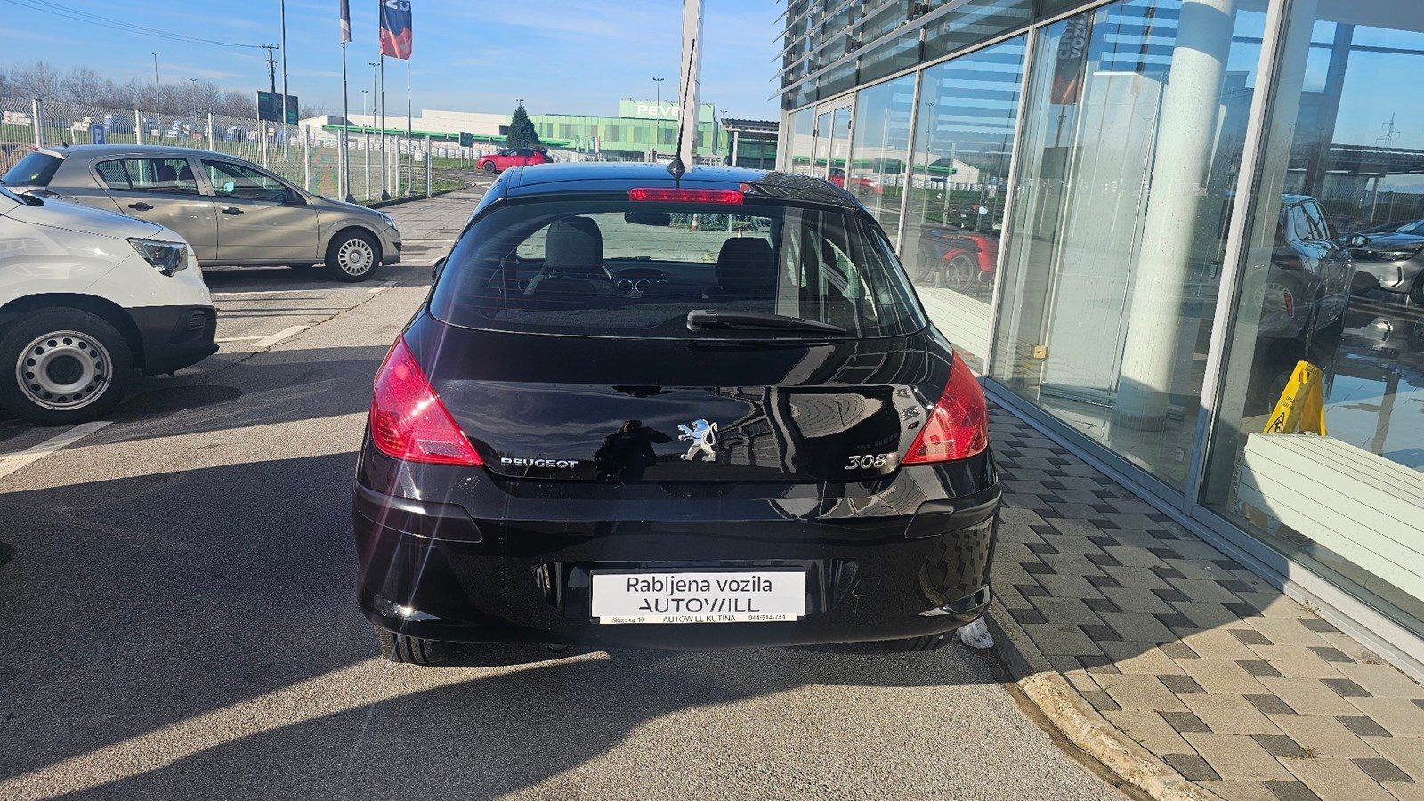 2008 Peugeot 308 — fotografija 11