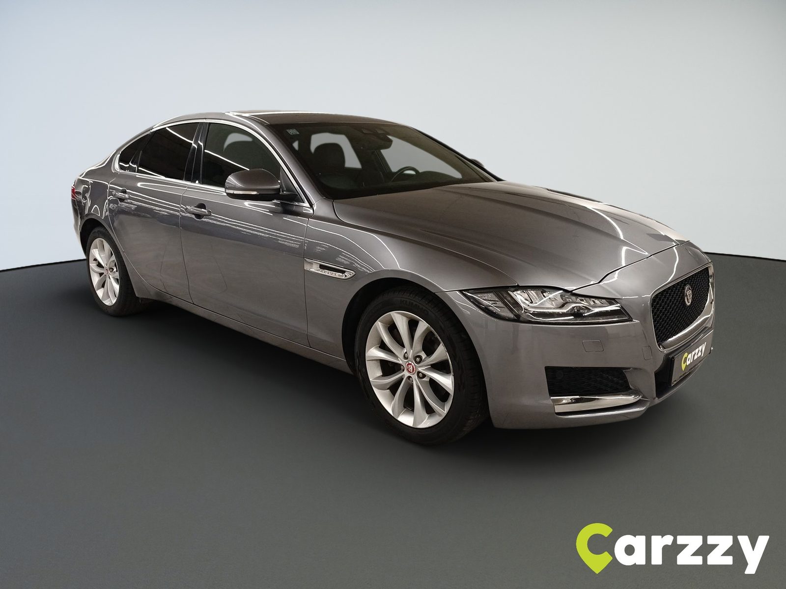 2021 Jaguar XF — fotografija 4
